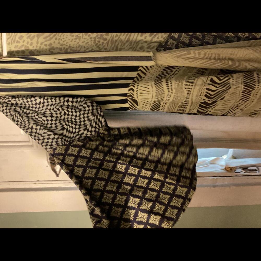 Sacred Threads Mixed Fabric Greens And Black Kimo… - image 4